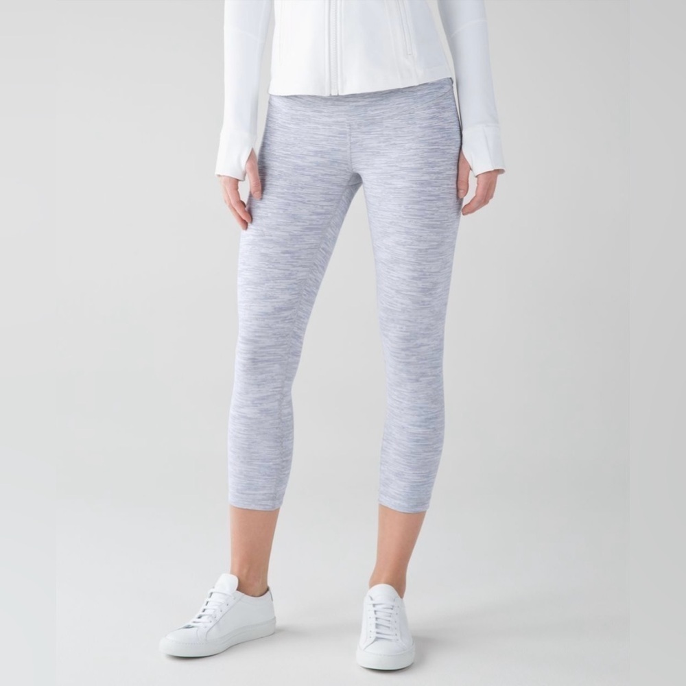 Lululemon - Wunder Under Crop III